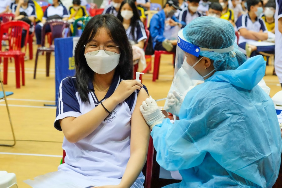 Thiếu vắc xin Moderna phòng COVID-19 cho trẻ, Bộ Y tế lên tiếng