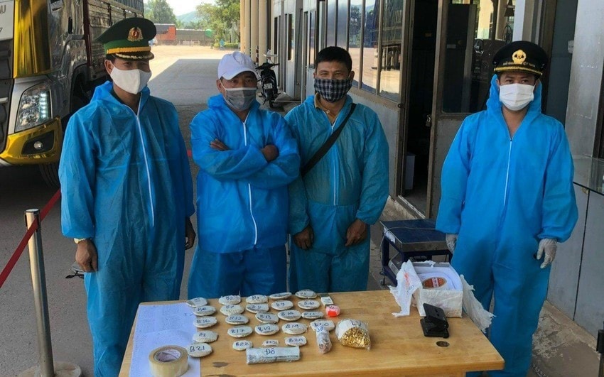 Quảng Trị: Điều tra vụ vận chuyển vàng, ngoại tệ qua biên giới do người phụ nữ cầm đầu