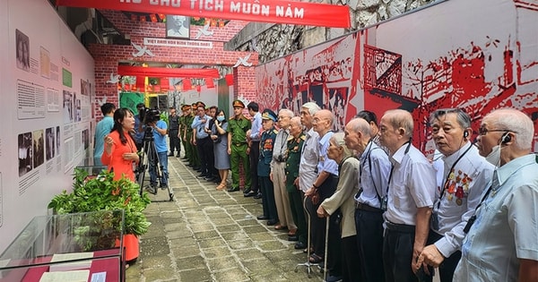 Nguyên vẹn ký ức hào hùng Ngày Giải phóng Thủ đô