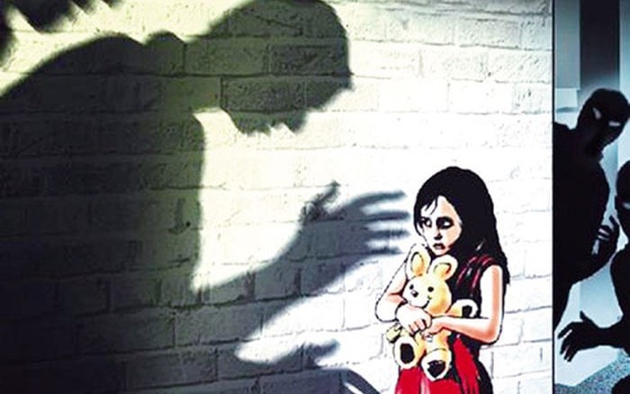 Hà Giang: Bắt tạm giam thầy giáo dâm ô học sinh lớp 1