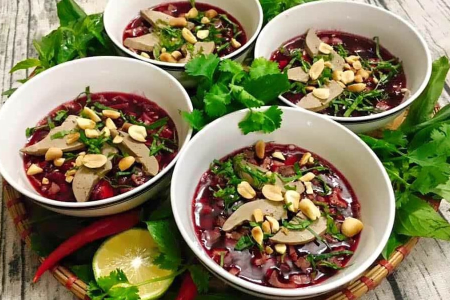 Cụ bà bị kén sán ken đặc khắp cơ thể vì "nghiện" tiết canh lợn