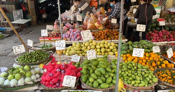 Hà Nội: Xóa sổ các điểm kinh doanh trái cây lấn chiếm lòng đường, vỉa hè trong năm 2024