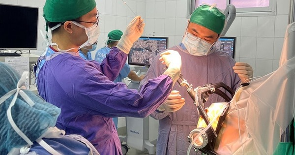 2 trường hợp Parkinson nặng được phẫu thuật thành công nhờ phẫu thuật kích thích não sâu