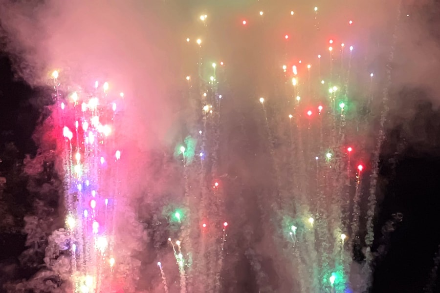 Tết 2024, tự đốt pháo hoa tại nhà được không?