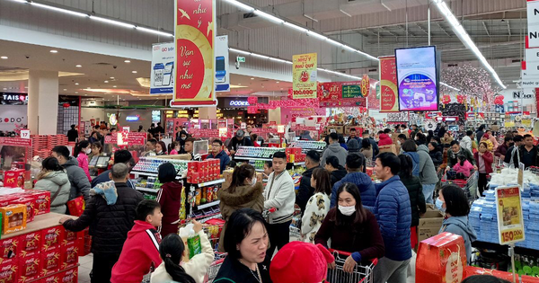 Hà Nội kích cầu tiêu dùng năm 2024 để kiềm chế lạm phát