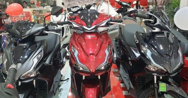 Giá xe Air Blade mới nhất tháng 1/2024: Rẻ khó tin, cơ hội mua chơi Tết là đây