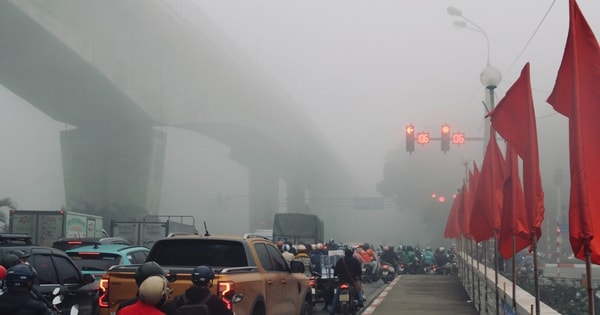 Lý giải hiện tượng Hà Nội sương mù dày đặc, chuyên gia chỉ rõ nguyên nhân tác động