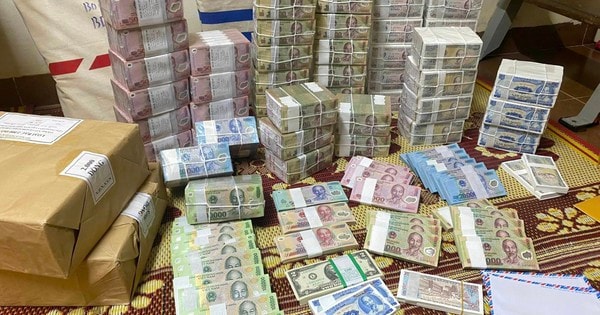 Ngày cận Tết, đổi 5 triệu tiền mệnh giá 50.000 đồng, người dân 'cắn răng' mất 650.000 đồng tiền phí