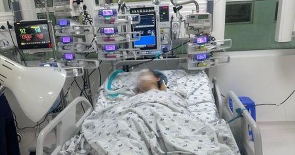 Nữ sinh 15 tuổi nhảy từ lầu 5 chung cư xuống đất