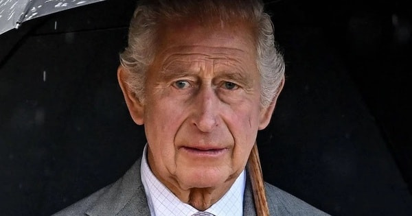 Căn bệnh Vua Charles III mắc phải nguy hiểm thế nào? nam giới U50 cần làm gì để phòng bệnh?