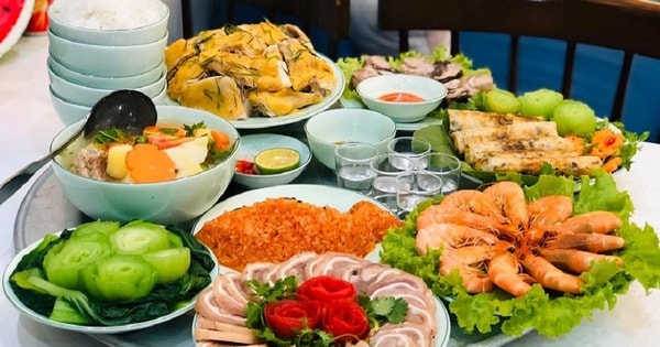 6 món ngon ngày Tết để qua đêm ăn vào gây hại gan, thận và đường tiêu hóa, các gia đình Việt nên mạnh tay vứt bỏ