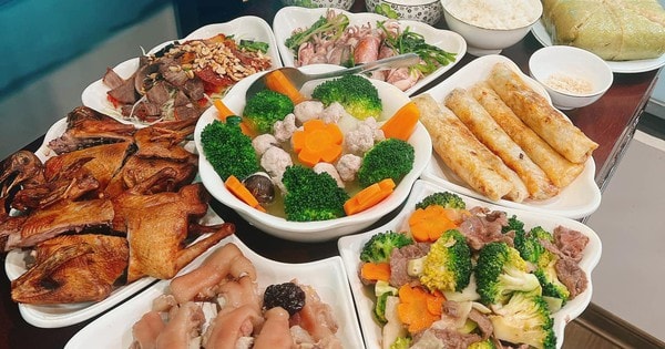 Dịch vụ làm mâm cỗ cúng Rằm tháng Giêng đắt hàng dù giá gần 1 triệu đồng/mâm