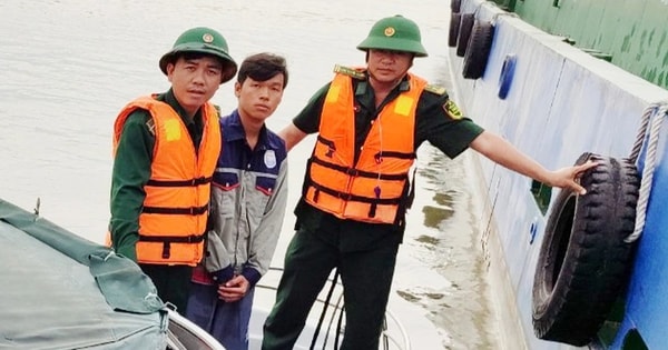 Cứu thuyền viên bị nạn trôi dạt 1km trên sông Soài Rạp