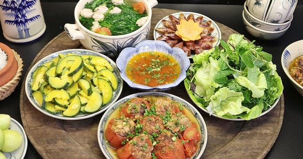 Món ăn từ cà chua và thịt băm vừa rẻ vừa ngon, kết hợp thứ rau này phụ nữ ăn vào chỉ có đẹp da, khỏe mạnh