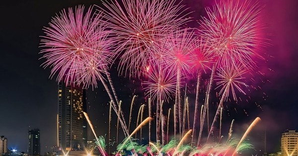 Sắp tới, hàng vạn người sẽ được chiêm ngưỡng màn thi pháo hoa quốc tế 2024 trên sông Hàn Đà Nẵng