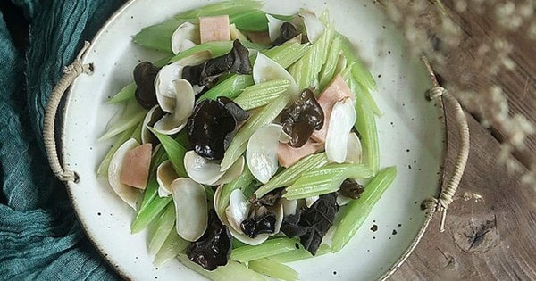 Mỗi tuần ăn món này 1 lần sẽ giúp giảm cân, loại bỏ tàn nhang