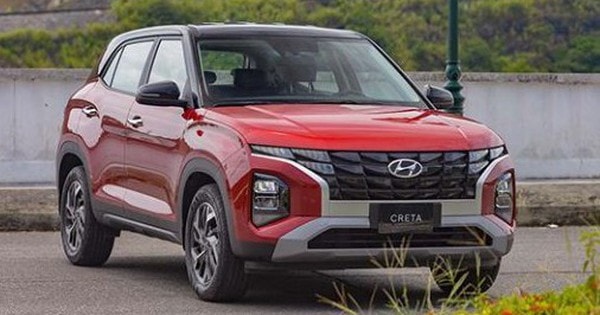 Giá lăn bánh Hyundai Creta mới nhất đang hấp dẫn chưa từng có, Kia Seltos bị lấn át