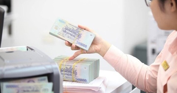 Có 300 triệu đồng gửi tiết kiệm kỳ hạn 6 tháng nhận bao nhiêu tiền lãi là cao nhất?