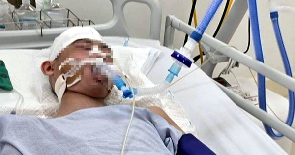 Tin mới nhất về sức khỏe nam sinh lớp 8 chơi bóng rổ bị đánh dẫn đến chết não