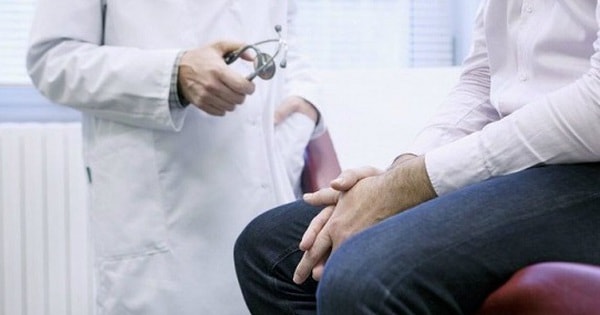 Chàng trai trẻ hoảng hốt khi phát hiện bệnh ‘lạ’ ở bộ phận sinh dục là tinh hoàn... có mào