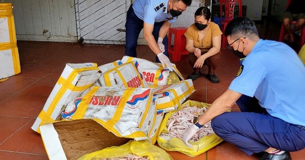 Tiểu thương thu mua hơn 1 tạ chân gà nhập lậu bán kiếm lời