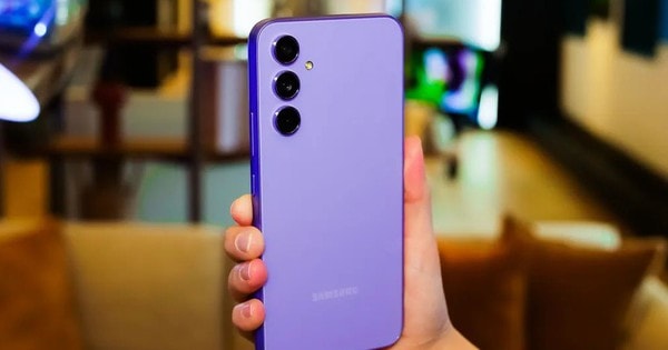 5 mẫu điện thoại giá tốt, pin "trâu" đang được khuyến mãi sốc đầu tháng 6