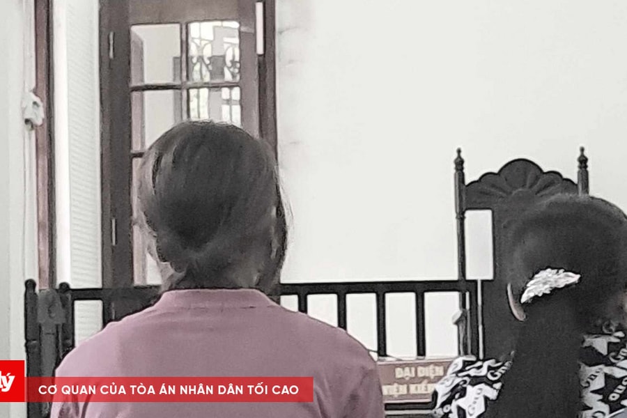 Ký ức hãi hùng của hai thiếu nữ bị bán, ép phải “tiếp khách”