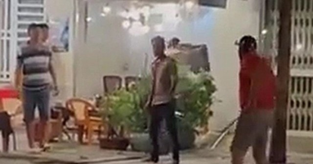 Chém lìa tay người vay tiền sau lời thách thức