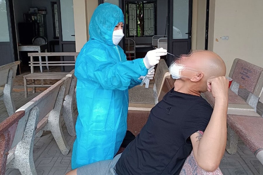 Kết quả xét nghiệm 8 F1 tiếp xúc với nữ sinh mắc bạch hầu ở Bắc Giang