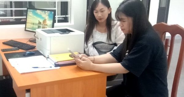 Bất ngờ nhận được hơn 300 triệu đồng trong tài khoản, cô gái vội đến công an trình báo