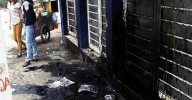 Ném chất bẩn vào nhà bố đẻ của "con nợ"