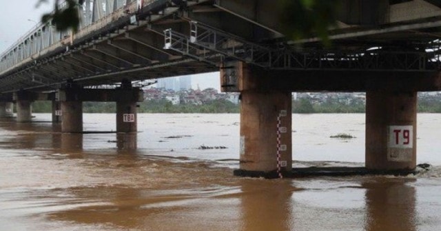 Hà Nội: Phát Lệnh báo động lũ trên sông Hồng đoạn qua Ba Vì và Sơn Tây