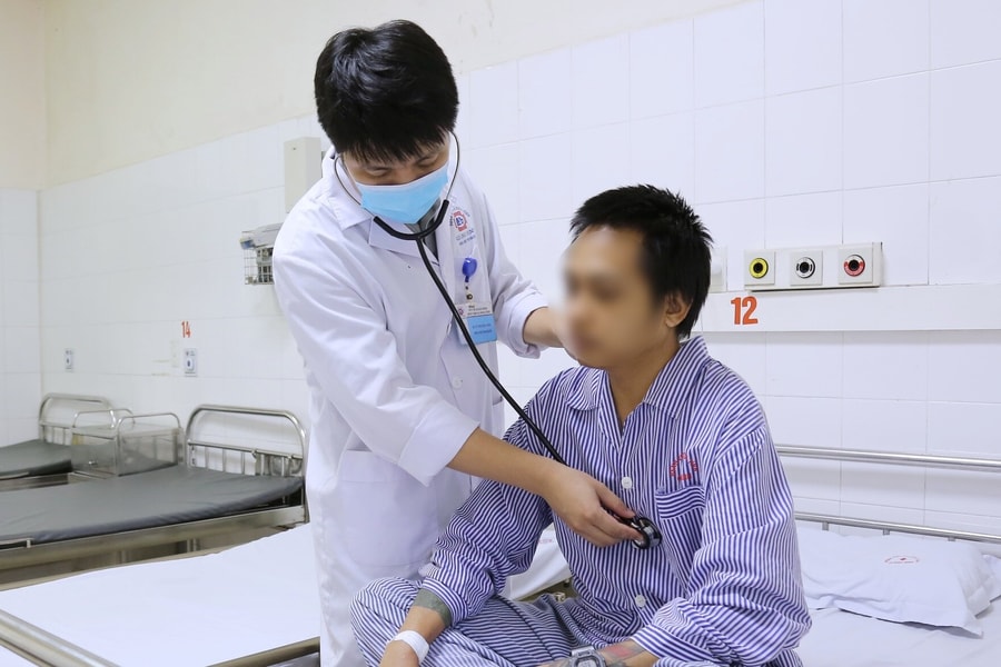 Cứu sống thuyền viên Myanmar bị nhồi máu cơ tim