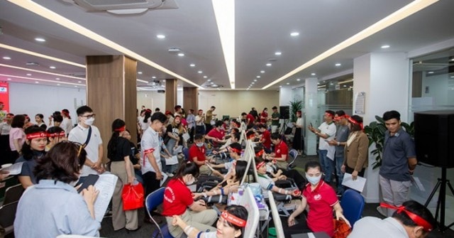 Gần 1.000 người hưởng ứng ngày hiến máu chủ nhật đỏ cùng Amway