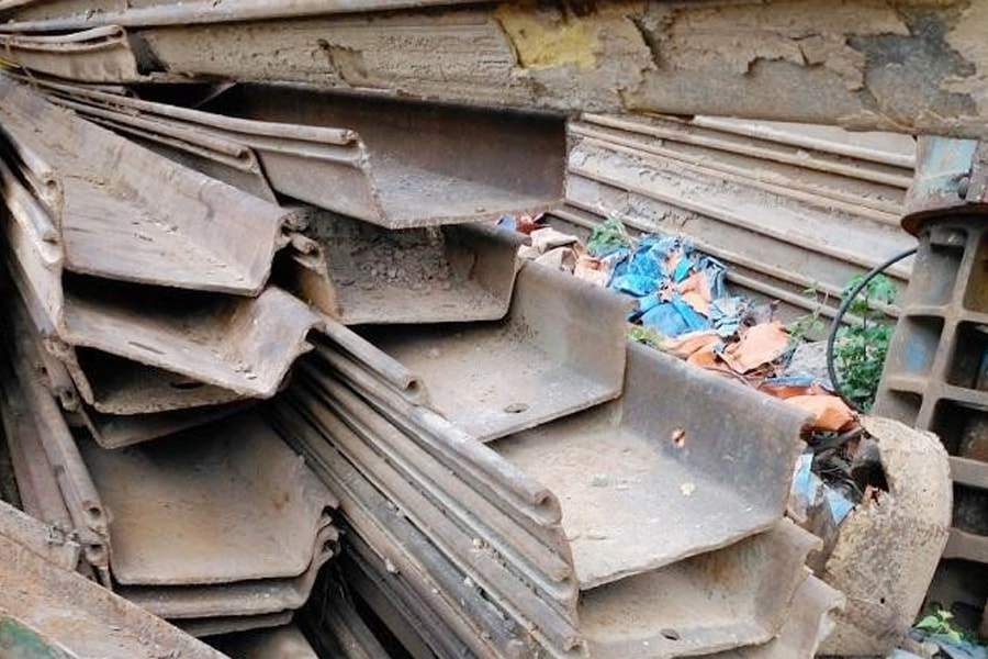 Tải về danh mục phế liệu tạm ngừng kinh doanh tạm nhập, tái xuất, chuyển khẩu từ 01/01/2025 đến 31/12/2029