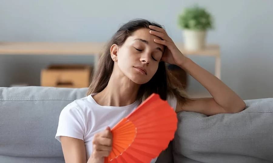 9 dấu hiệu mất cân bằng nội tiết tố