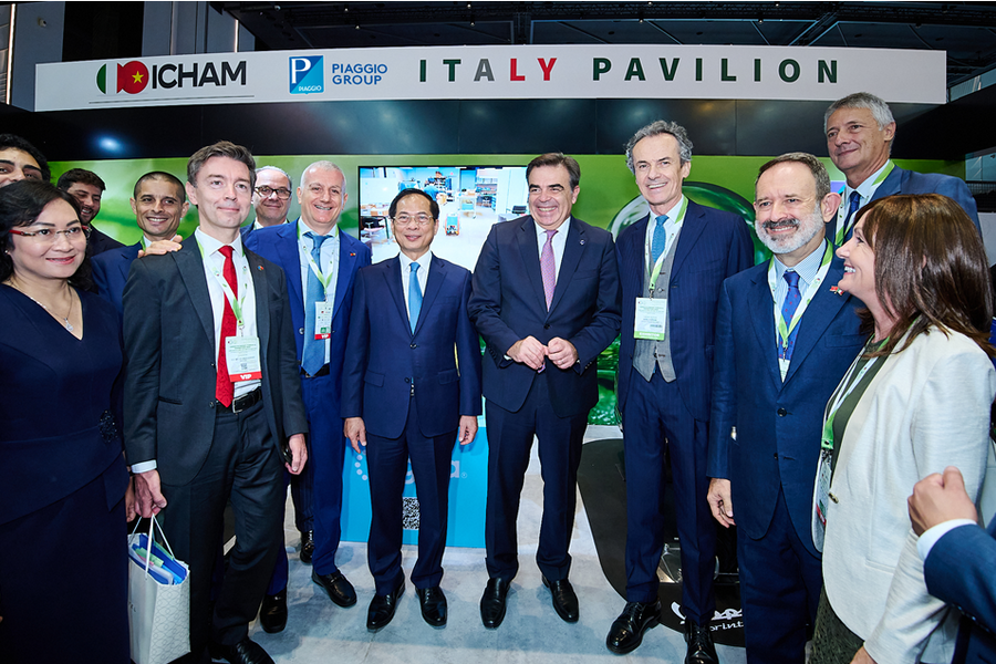Piaggio Việt Nam tham gia Triển lãm & Diễn đàn Kinh tế xanh 2024