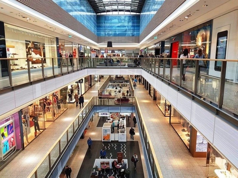 Mức giá thuê mặt bằng Hà Nội tăng 11% so với cùng kỳ năm ngoái?