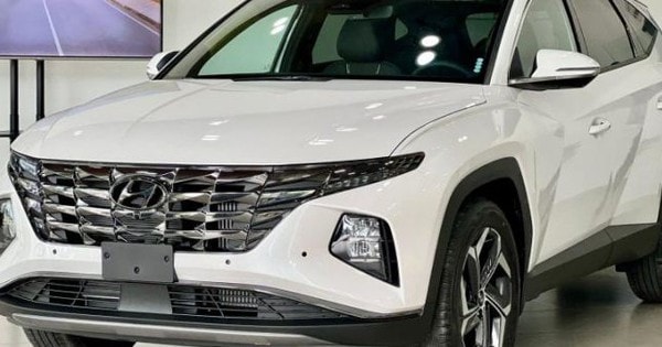 Giá lăn bánh Hyundai Tucson mới nhất đang giảm 'sốc', Honda CR-V và Mazda CX-5 lo lắng bị lấn át doanh số