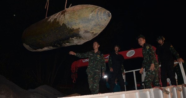 Hà Nội: Lại phát hiện quả bom nặng hơn 1 tấn ở quận Long Biên