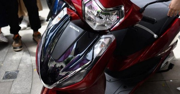 Giá xe Lead 2025 mới nhất giảm siêu rẻ, thấp hơn cả niêm yết, nhỉnh hơn Vision khiến khách hàng săn mua