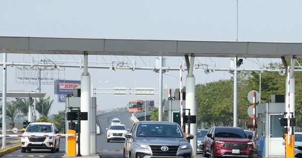 Sân bay Nội Bài thu phí không dừng tất cả các làn: Tài xế lưu ý gì?