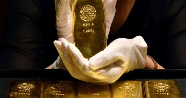 Giá vàng thế giới tăng trong phiên giao dịch trầm lắng sau lễ Giáng Sinh