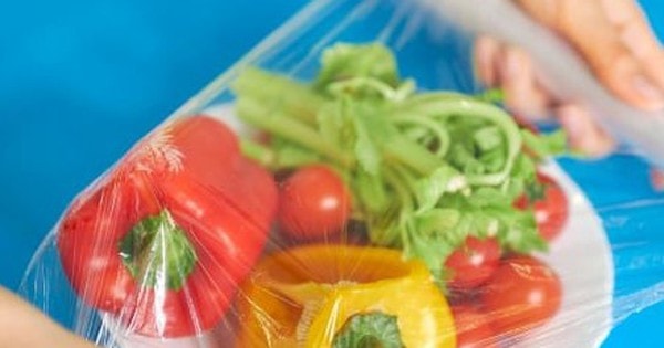 Hướng dẫn sử dụng màng bọc thực phẩm đúng cách