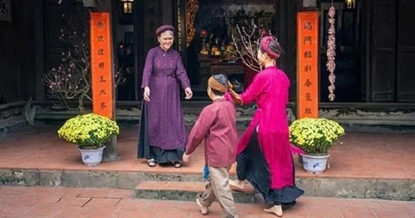 Những tuổi tuyệt đối không nên chọn xông đất năm Ất Tỵ 2025 và cách lựa chọn tuổi xông đất, xông nhà tốt nhất