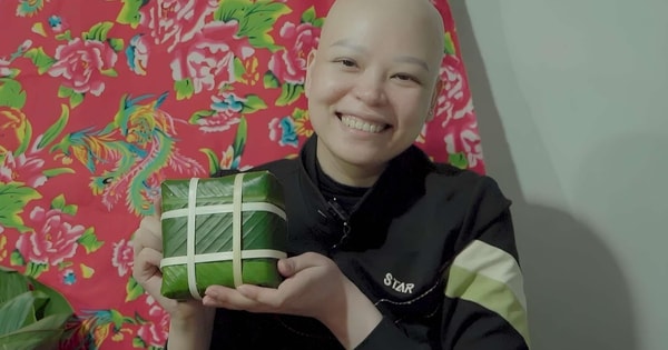 Xúc động trước hình ảnh gói bánh chưng trên giường bệnh của cô gái bị ung thư giai đoạn cuối