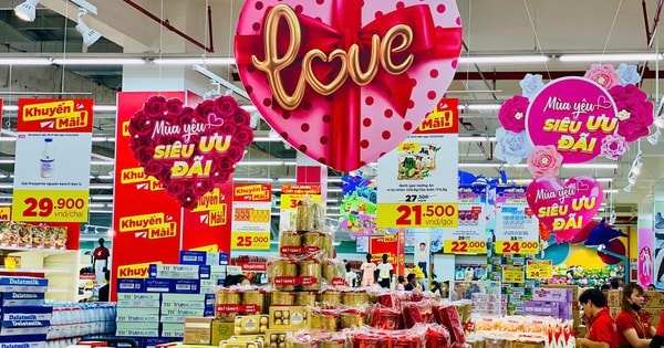 Những mặt hàng quà tặng nào đắt khách trong dịp lễ tình nhân Valentine 2025?
