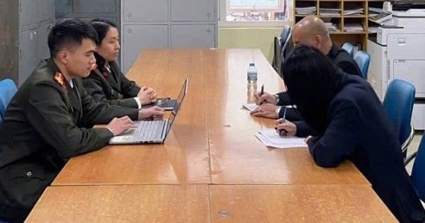 Xử phạt chủ tài khoản facebook ‘Phú Lê’ đăng tải clip đánh bạc câu ‘like’