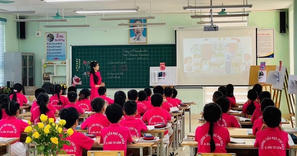 Từ tháng 9/2025, dù được miễn học phí nhưng học sinh vẫn phải đóng những khoản tiền này theo quy định