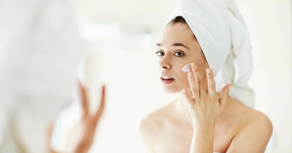 7 cách chăm sóc da vào mùa hè để có làn da tươi tắn, mịn màng